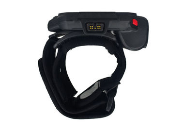 Pemindai yang Dapat Dipakai Armband Terminal Data Barcode Android PDA Dengan Memori WT04